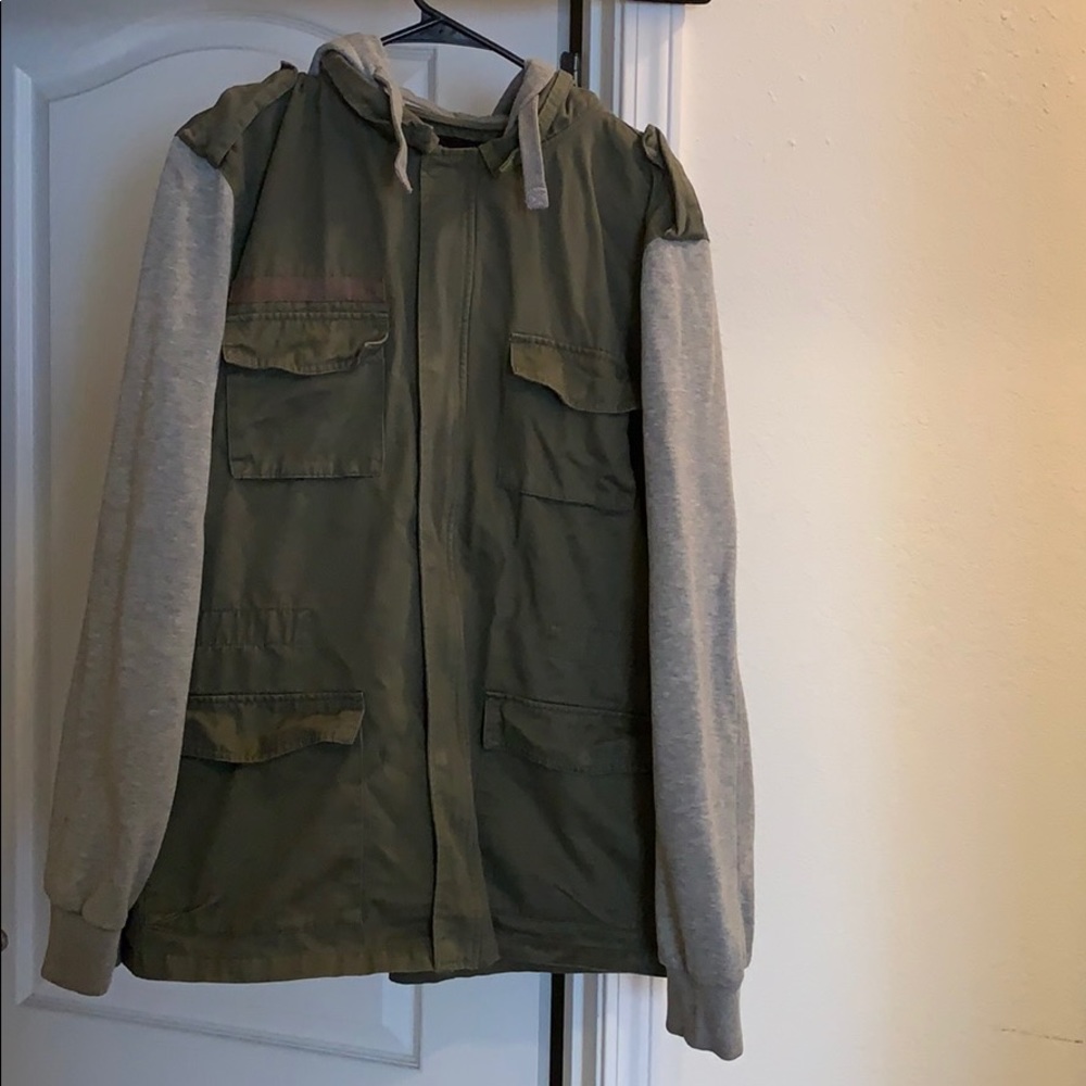 Jacket - Picture 1 of 4